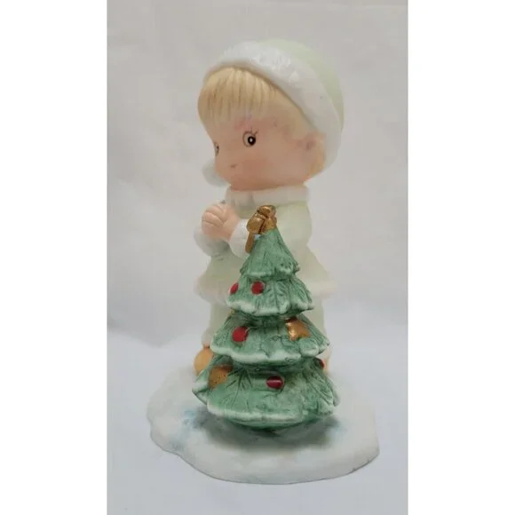 Homco Christmas Children "Precious Moments" 5613 - Boy Praying by Christmas Tree - Picture 3 of 9